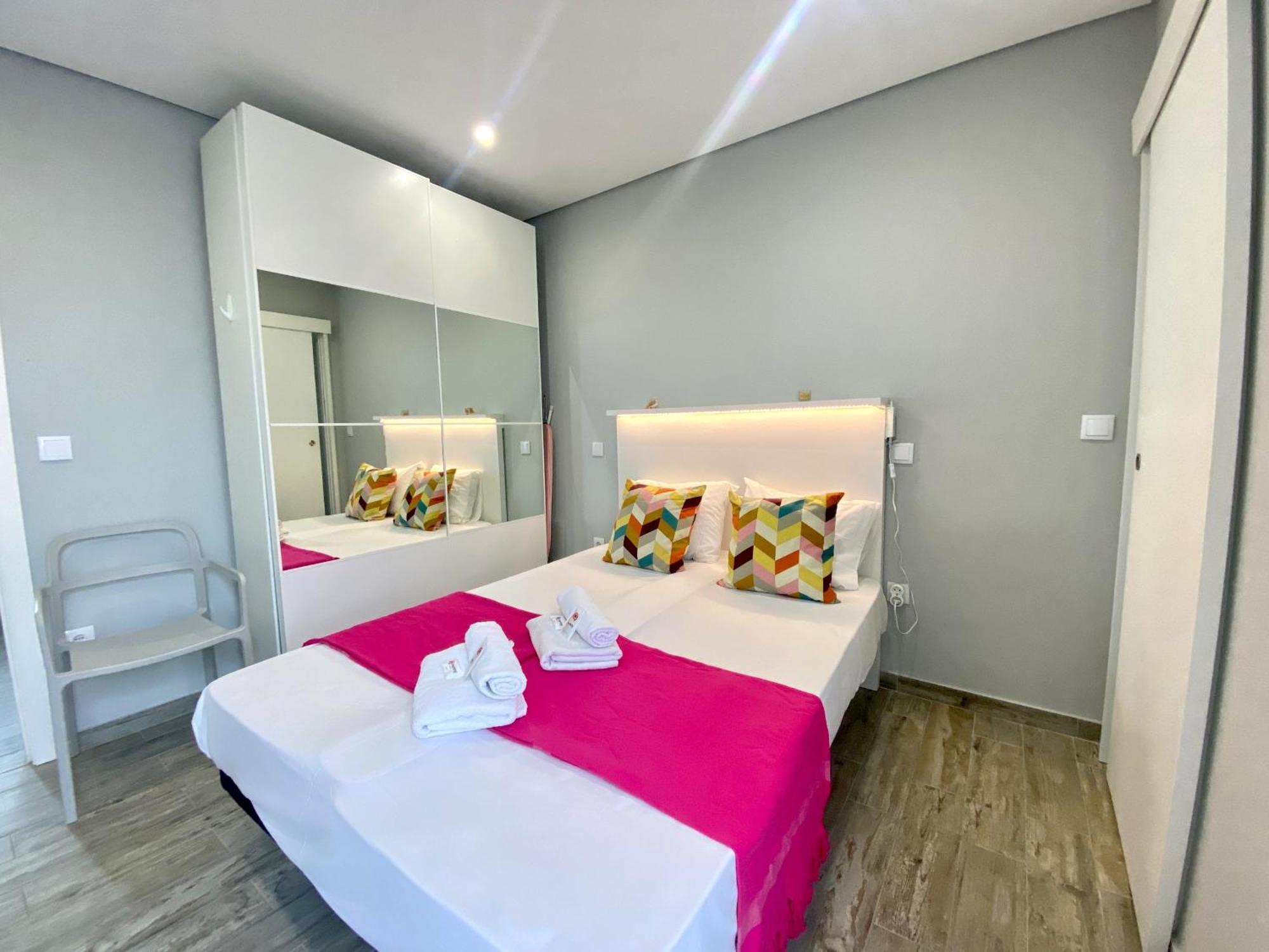 Quarteira Stylish 2 By Homing Appartement Buitenkant foto
